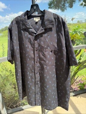 Haggar Black Short-Sleeve Button-Down Shirt with Light Blue Martini Print